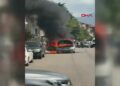 Seyir halindeki otomobil alev alev yandı