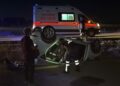 Eskişehir’de şarampole devrilip takla atan otomobilde 2 kişi yaralandı