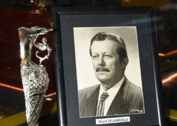 Göztepe ve Galatasaray'ın 53 yıllık yarım kupası