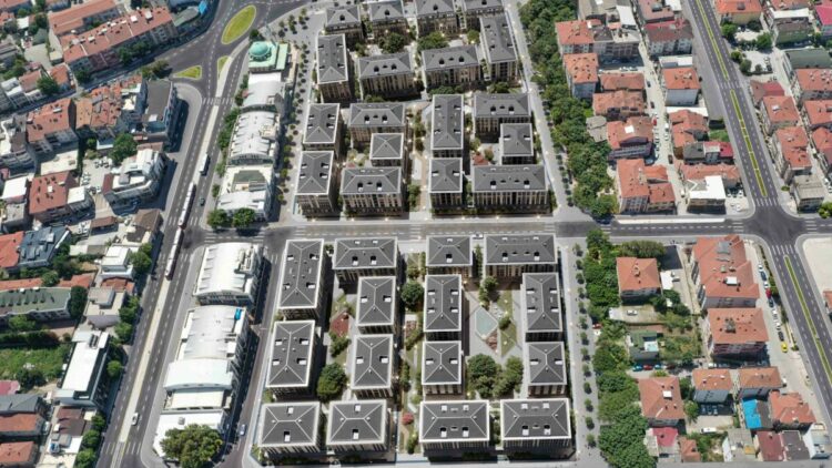 Mahalle bazlı kentsel dönüşümde 17 Ağustos depreminin yıl dönümünde yıkım başlayacak