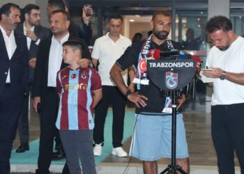 Salah yerel basını da fethetti