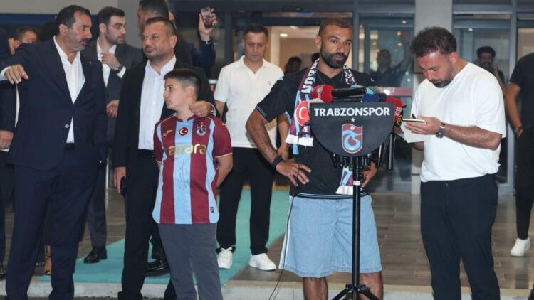 Salah yerel basını da fethetti