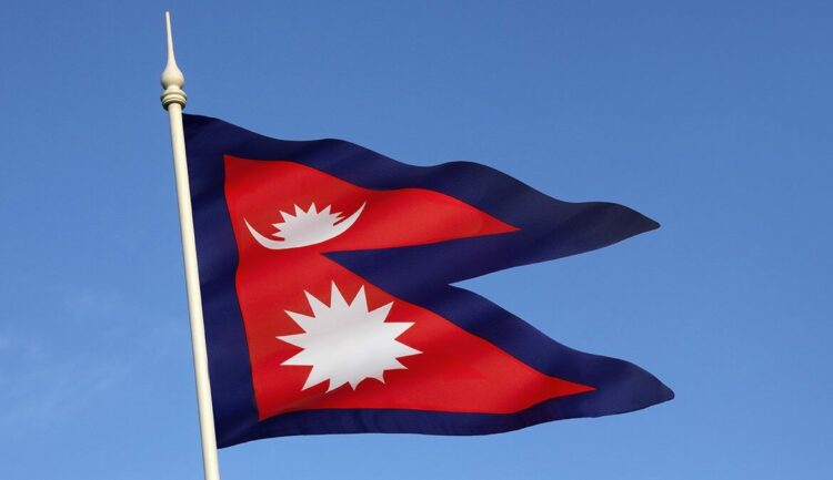 Nepal'de yolcu otobüsü üst geçide çarptı: 1 ölü, 19 yaralı