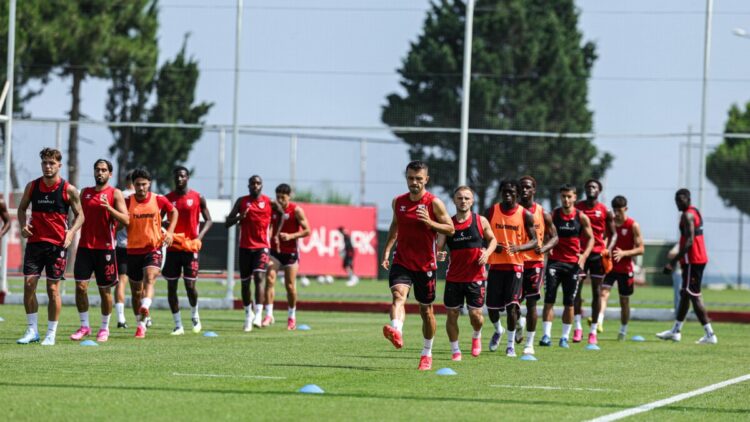 Samsunspor, yeni sezon hazırlıklarını sürdürdü