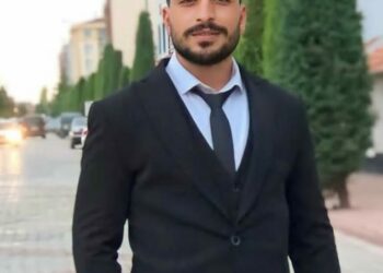 Düğünde bıçaklı kavga: 1 ölü