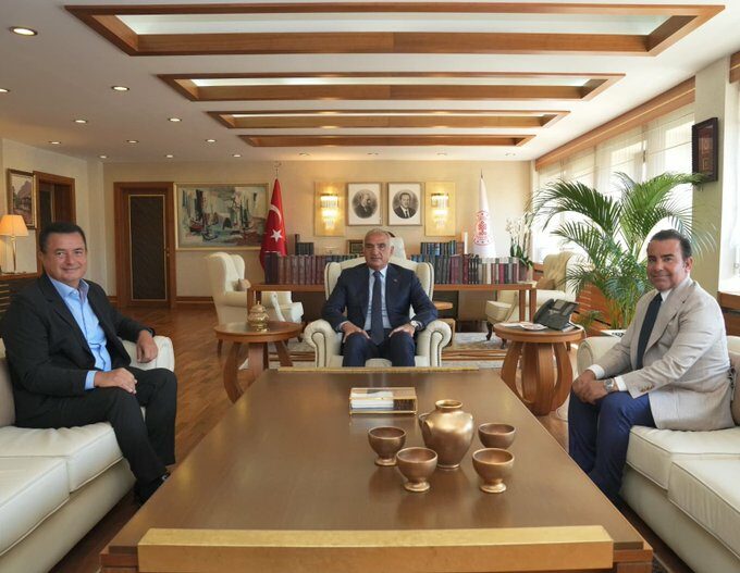 Bakan Ersoy, Acun Ilıcalı'yı kabul etti