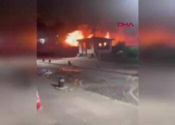 Tokat'ta tarihi hamamda çıkan yangın hasara neden oldu