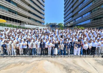 Turkcell'in GNÇYTNK programı ile 252 öğrenci kariyerine ilk adımı attı