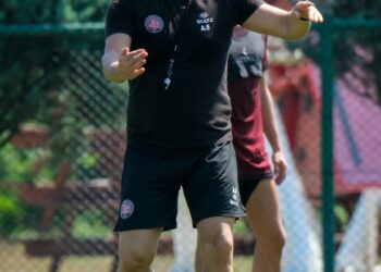 Fatih Karagümrük Teknik Direktörü Stanojevic: Hedefimiz Süper Lig’e dönmek