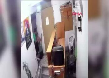 Birlikte yaşadığı kadını darbeden şüpheliye uzaklaştırma; geçmiş yıllardaki darp görüntüleri ortaya çıktı