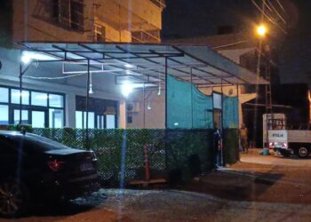 Adana'da kahvehaneye silahlı saldırı: 3 yaralı