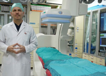 Prof. Dr. Ekici: Damar tıkanıklıklarında yeni teknolojiyle uzuv kayıpları önleniyor