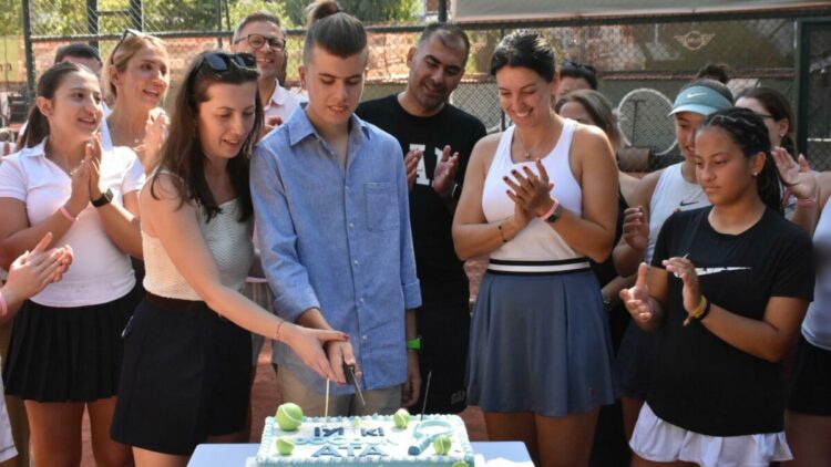 Otizmli milli tenisçi Ata’nın doğum günü tenis turnuvasıyla kutlandı