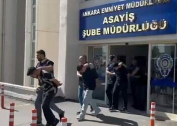 Ankara'da trafikte araçlarıyla drift atan 11 şüpheli gözaltına alındı