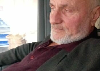 Devrilen traktörün altında kalıp hayatını kaybetti