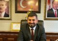 Arı kovanlarının bakımını yaparken iskeleden düşen belediye başkanı yaralandı