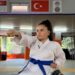 Şerife, sporla engelleri aştı