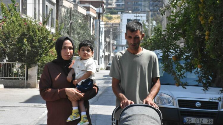 SMA'lı Demir Efe'nin annesi: Oğlumun ilk ayakkabıları ortez oldu