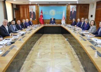 Bakan Bolat, Hizmet İhracatçıları Birliği yönetimini kabul etti