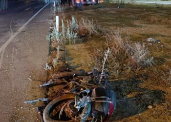İş makinesi ile motosiklet çarpıştı: 1 ölü