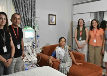 7 yıllık diyaliz hastasına evinde tedavi imkanı