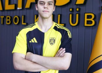 Aliağa FK'dan genç kaleci transferi