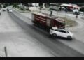 Yangına giden itfaiye aracı ile otomobilin çarpıştığı kaza kamerada: 1 yaralı