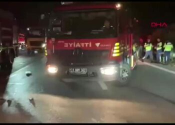 Hatay'da otoyolda zincirleme kaza: Doğum günü kutlamaya giden 2 genç öldü, 4 yaralı