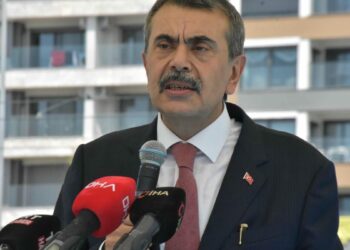 Bakan Tekin: Gece-gündüz çalışıyoruz