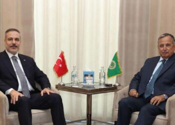 Dışişleri Bakanı Fidan, Arap Ligi Genel Sekreteri Fehmi ile bir araya geldi
