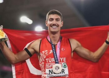 İzmir'in atletizmdeki gururu İsmail Nezir