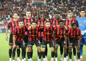 Gençlerbirliği - Fenerbahçe: 2-1