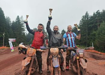 Artvin Kafkasör Yaylası’nda enduro yarışı heyacanı