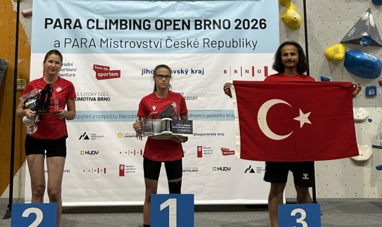 Görme engelli milli sporcu Fatih Güney’den Çekya’da madalya