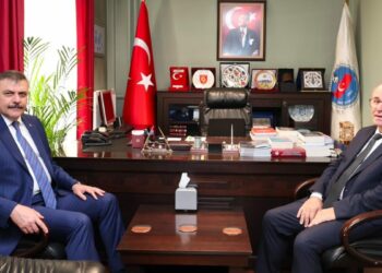 Bakan Çiftçi'den Türk İdareciler Derneği'ne ziyaret