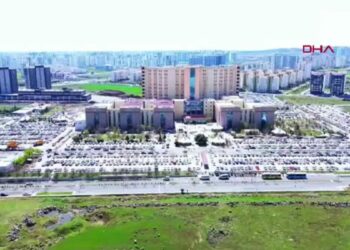 Diyarbakır’da 60 yataklı erişkin yoğun bakım ünitesi hizmete açıldı