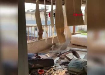 Serik’te otel işçilerinin kaldığı villada yangın
