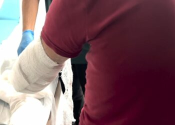 Kolundaki alçıda 1 kilo uyuşturucuyla yakalanan şüpheli tutuklandı