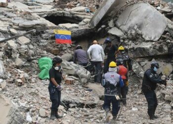Venezuela'daki depremlerde hayatını kaybedenlerin sayısı 6 bin 438'e yükseldi