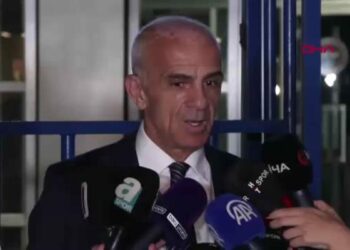 Oğuz Çetin: Fenerbahçe her türlü zor şartlara rağmen bildiği bu yolu yürümeye devam edecek
