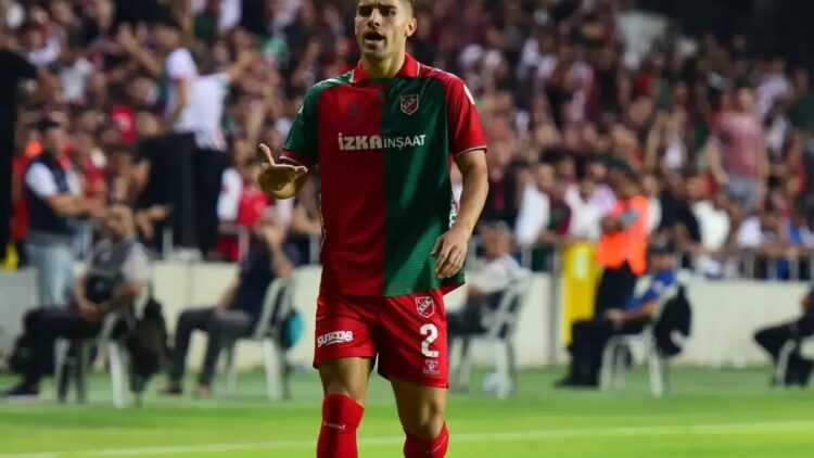 Karşıyaka'da Harun 2 milyon TL'ye gitti