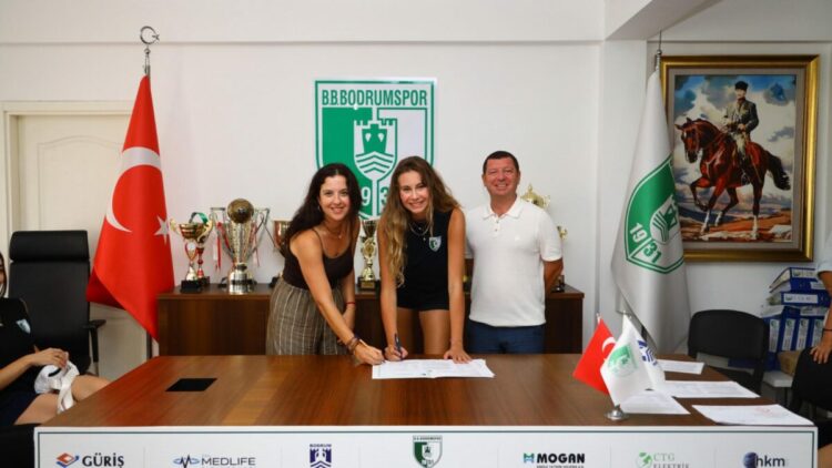 Bodrumspor voleybolda imza şov