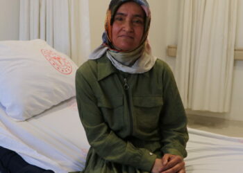Kalbi yüzde 25 çalışan hastaya kapalı yöntemle tedavi
