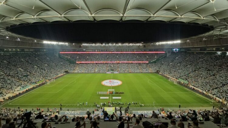 Bursaspor maçındaki taraftar sayısı, ligdeki 9 maçın toplamını geçti