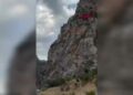 Niğde'de tırmanış sırasında düşen İngiliz dağcı, helikopter ile kurtarıldı