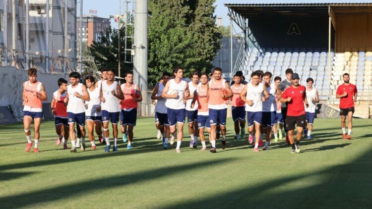 Menemen FK için kulisler hareketli