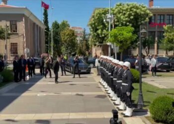 Cumhurbaşkanı Yardımcısı Yılmaz: Vatandaşın yastık altı, Merkez Bankası rezervinden büyük