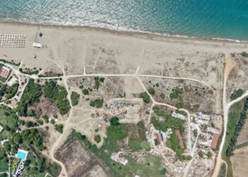 5 yıldızlı otel sahili kazıp çöplük yaptı, kaplumbağa dostu sertifikası iptal edildi