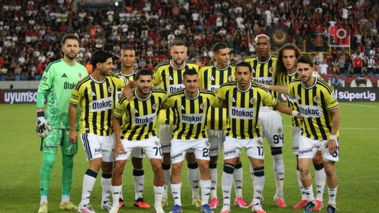 Fenerbahçe, Konyaspor karşısında ligdeki ilk galibiyetini arayacak