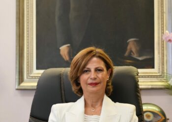 Eskişehir Büyükşehir Belediye Başkanı Ünlüce, Yeni Parti'ye geçti